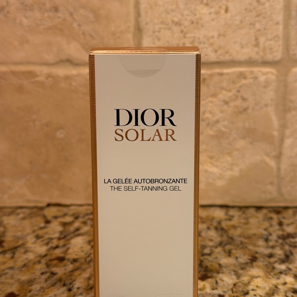 $145 Dior Solar Self-Tanning Body Gel 150 ml  5 oz  + 1.7 face La Gelee Set - Picture 7 of 9